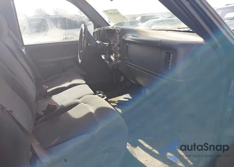 2001 Chevrolet Silverado 1500 Ls из США, поврежденный, VIN 1GCEC19V41Z184714